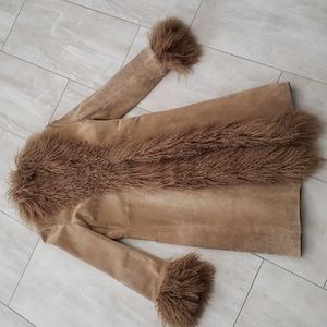 Leather/suede coat w/h mongolian lamb trim